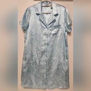 Adonna Large Blue White Paisley Satin Short Sleeve Night Shirt NWOT